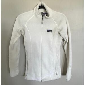 Women’s Patagonia Regulator Polartec Fleece Jacket in Birch White SZ XS